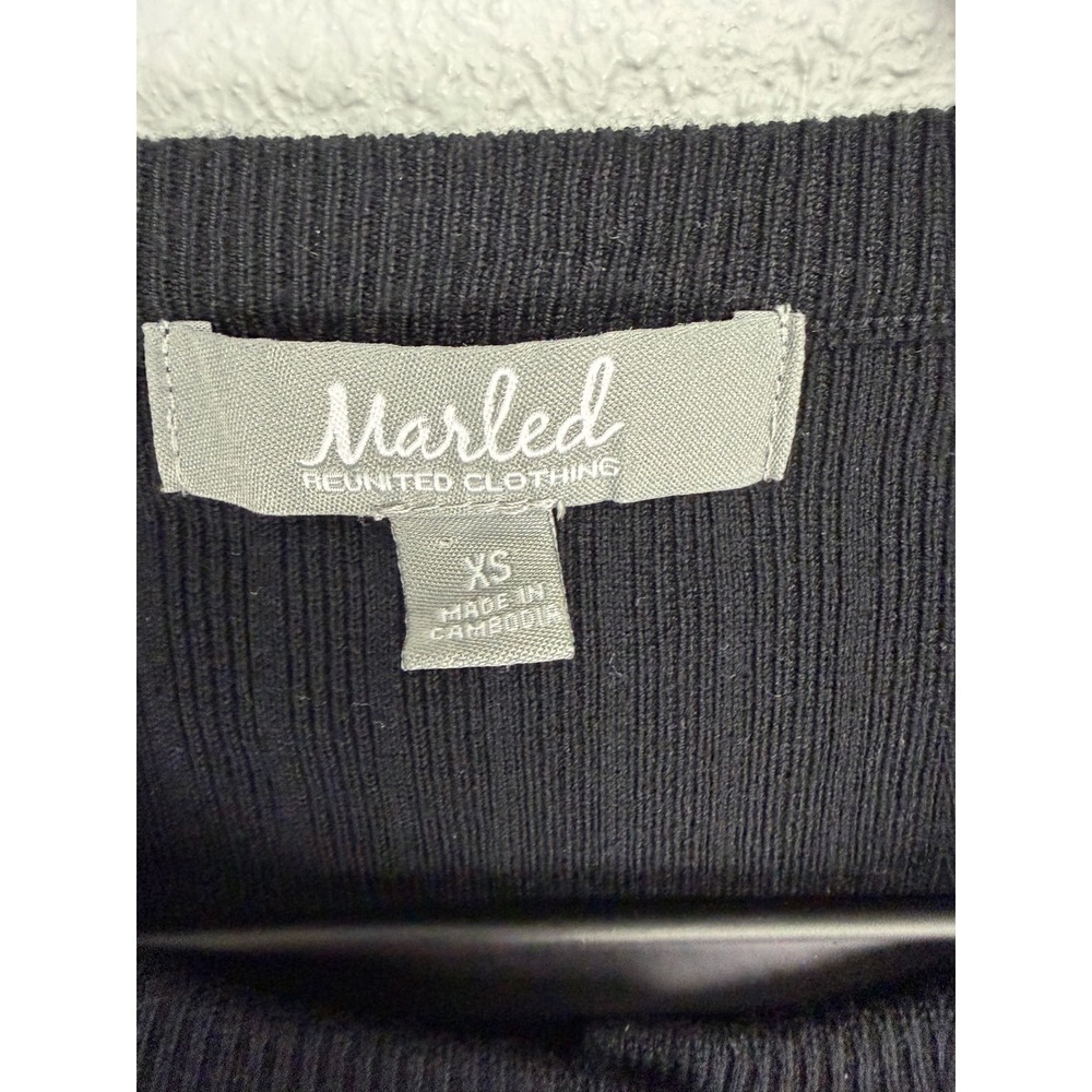 Marled Reunited Clothing XS Black Ribbed Pearl Button Cropped Cardigan Sweater - Picture 2 of 4